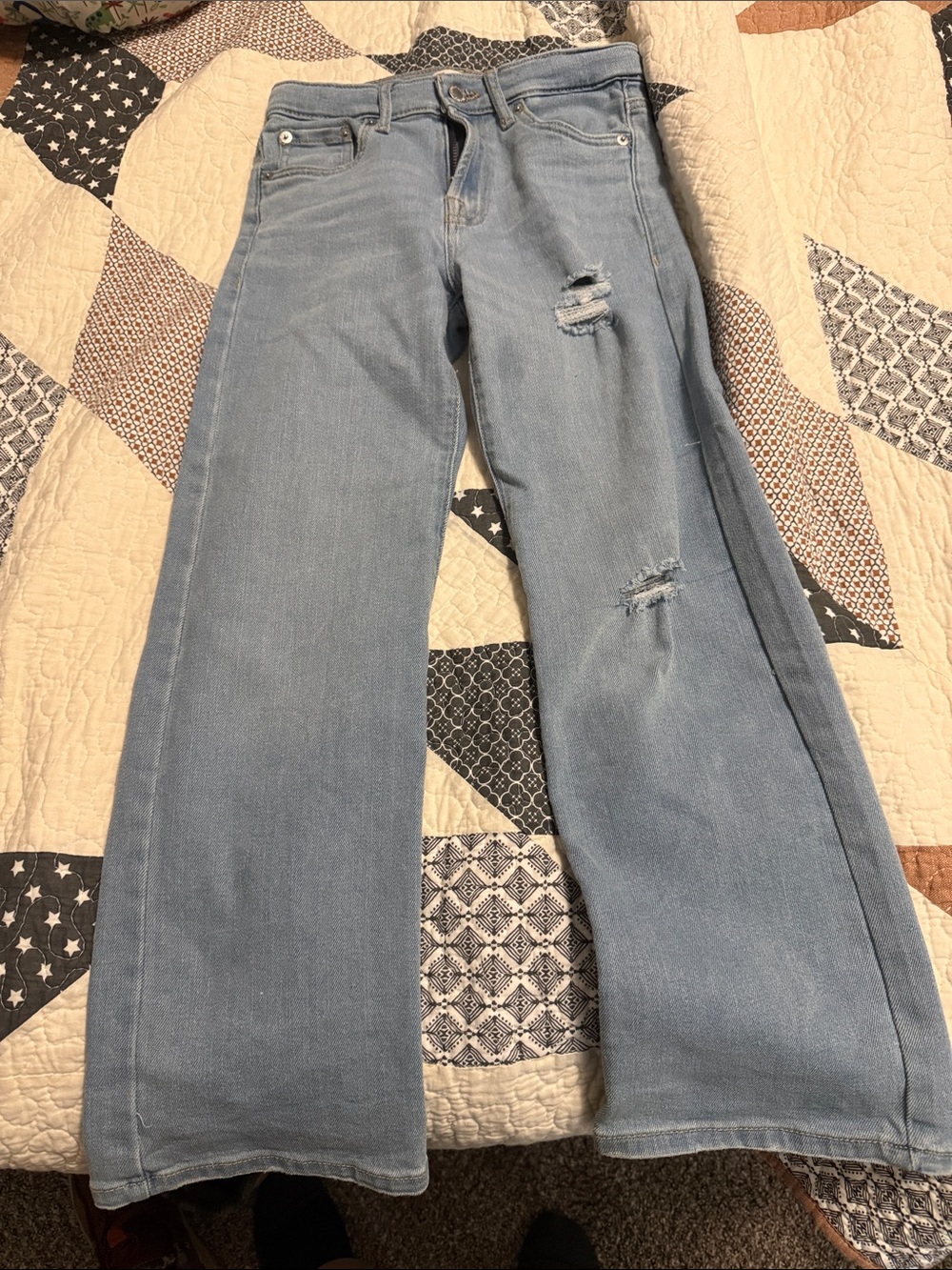 Girl’s 94 baggy size 10